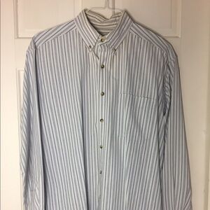 L.L. Bean | Men’s Button Down. Size: Med Regular